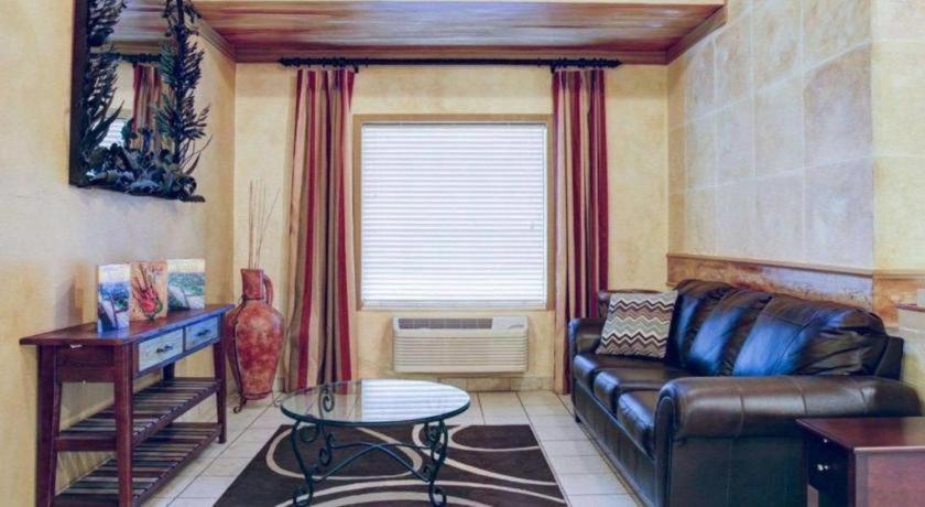 Quality Inn & Suites Airport Austin Luaran gambar
